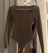 Abercrombie Tan long sleeve bodysuit Photo 0