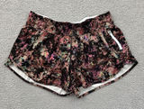 Lululemon Tracker Shorts Low Rise 4" Stencil Blossom Athletic Gym Women's 12 Photo 0