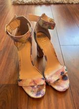 Shoes Photo 0