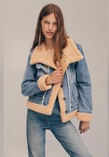 Free People Rylee Denim Jacket Faux Shearling Lined – Med Wash – Size Large NWT Photo 0