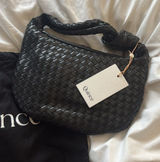 Black Purse Photo 0