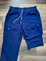 FIGS Scrub Pants Photo 0