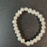 New Beautiful Fresh Water Pearls Stretch bracelet Photo 0