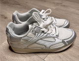Nicole Miller White Metallic Mesh Silver Athletic Sneakers‎ Fashion Shoes 7.5 Photo 0