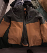 Patagonia Jacket Photo 0