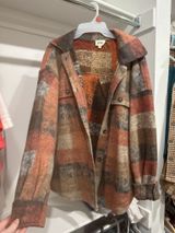 Plaid shacket  Photo 0