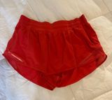 2.5" Lululemon Hotty Hot Shorts High-Rise Photo 0