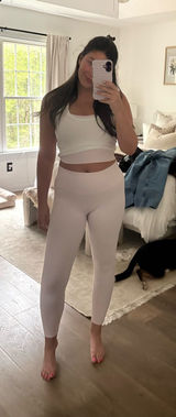Aritzia Villa Pink Set Photo 0