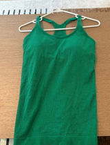Lululemon Tank Photo 0