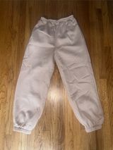 Amazon Women’s Beige Cozy Elastic-Waist Sweatpants NEW size Medium Photo 0