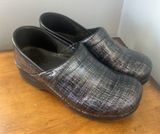 Dansko Professional Clogs Size 40 US‎ 9.5-10 Black Blue Striped Slip On Patent Photo 0