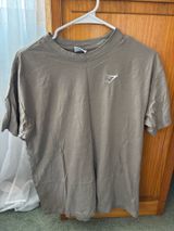 Brown workout shirt Photo 0