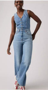 New Levi's Size 27 Denim Wide-Leg Jumpsuit Own It Jumpsuit Medium Wash Photo 0