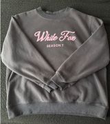 White Fox Boutique Crewneck Sweatshirt Photo 0