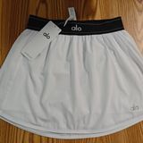 Alo Yoga White High Waist Mini Skort Built-In Shorts Photo 0