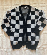 Cardigan Photo 0