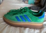 Adidas Gazelle Sneakers Photo 0