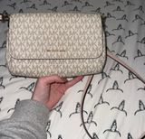 Crossbody Purse Photo 0