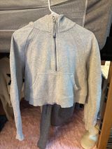 Lululemon Scuba Half-Zip Photo 0
