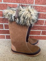 SOREL Cozy Joan felt furry boots tan/brown womens size 8 Photo 0
