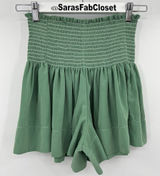 KOCH Erica Shorts Women's Size XS Skirt Skort Pleated Green Pull On Smocked Boho Photo 0