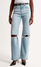 Abercrombie high rise 90's relaxed jeans Photo 0
