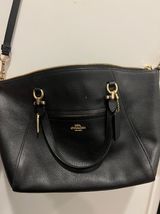 Black Purse Photo 0