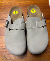 Cushionaire Women's Slip-On Clogs in Light Taupe Photo 0