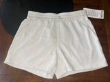 Women’s lululemon softstreme short 4” Photo 0