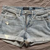 Shorts Photo 0