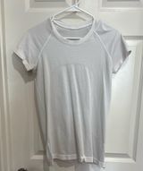 Lululemon Swiftly Tech Short Sleeve Photo 0