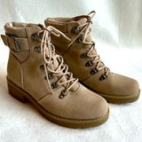 NWOT Universal Thread Combat Hiker Boots tan size 8 Photo 0