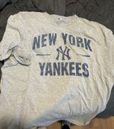 New York Yankees T-Shirt Photo 0
