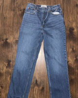 Abercrombie Fitch Ultra High Photo 0
