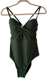 Cupshe Womens Green Chevron Textured Twist Front One Piece Swimsuit CAA12E3M014R Photo 0