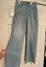 Old Navy Wow Wide-Leg Jeans Photo 0
