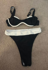 black and white bikini Size M Photo 0