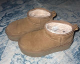 UGG Classic Ultra Mini Boots Photo 0