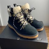 Sorel Women's Hi-Line Lace-Up Cozy Hiker Booties NIB size 9.5 Photo 0