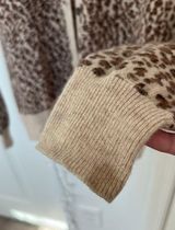 Light cheetah print cardigan, trendy Photo 0