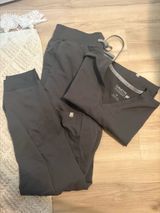 Fabletics Scrub Set Photo 0