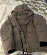 Aritzia Super Puff Jacket Photo 0