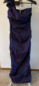 Alfred Angelo Dream Maker Purple One‎ Shoulder Flower Ruched Gown Size 11/12 Photo 0