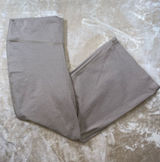 Old Navy Yoga Fall Wide-Leg Leggings in Taupe Photo 0