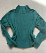 Kohl's Chunky green knit Photo 0