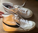 Nike Blazer Mid Women’s 77 Shoes Photo 0