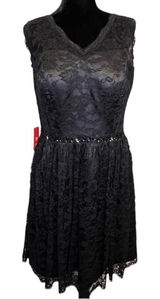 NWT JJs House Black Lace Floral Overlay V-Neck Sleeveless Beaded A-Line Dress 14 Photo 0