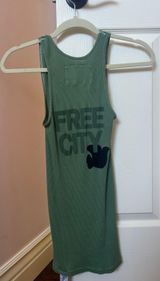 tank top Photo 0