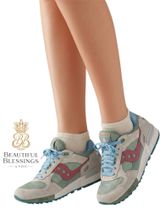 2023 Discontinued Saucony Shadow 5000 Galapagos Multicolor Blue Footy Booby Photo 0