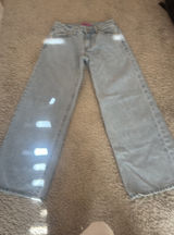 Petite Edikted Raelynn Low-Rise Jeans Photo 0
